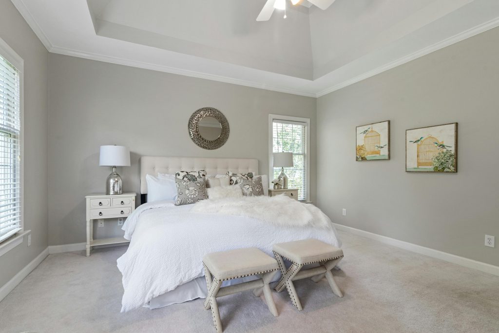Everything to Know About White Carpets and Their Benefits